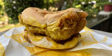 dokito burger|WORLDS BEST CHICKEN SANDWICH: Andok's regular Dokito .